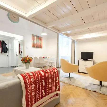 Nagymezo Gallery * 布达佩斯